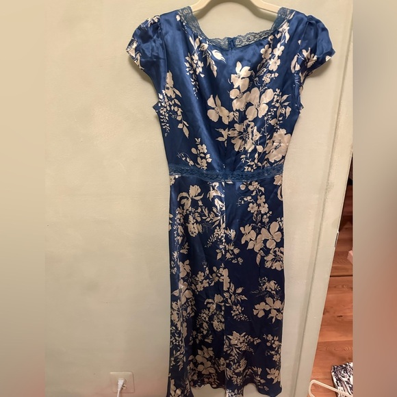 NWT Reformation Coven Silk Dress - Picture 6 of 8